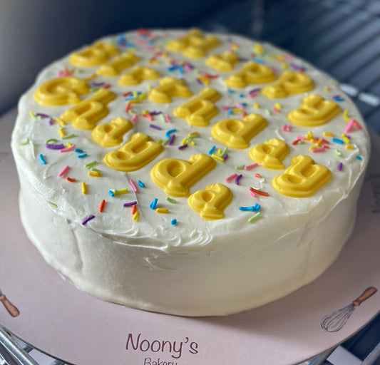 Classic Cakes with Personalized Message